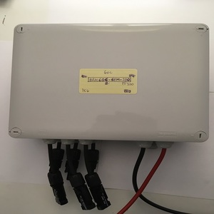 BRM 60 Cellules 8 ou 10 ou 12 ou 15 ou 18 panneaux 270Wc max 24V et 48V en batterie